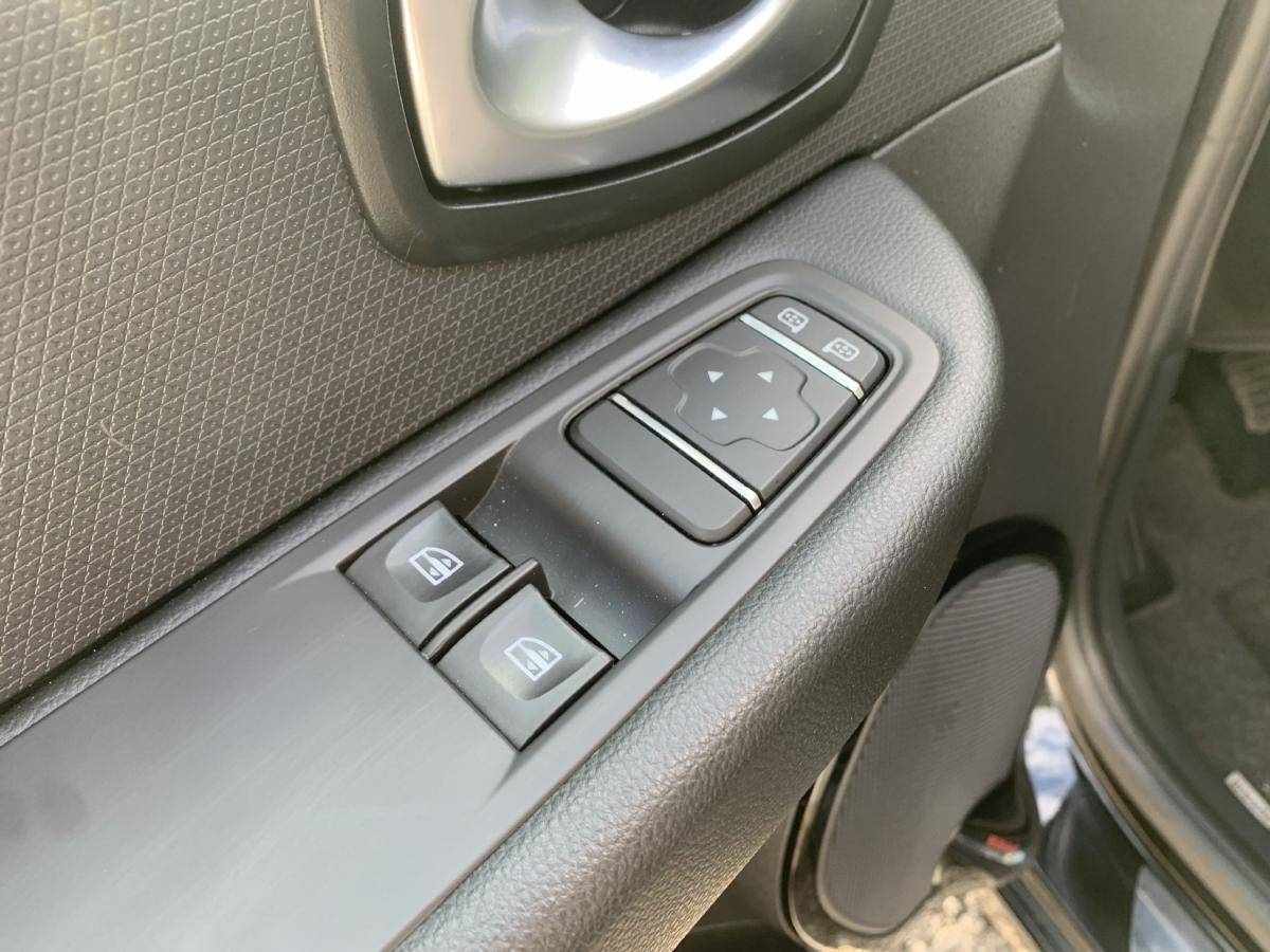 renault-clio-sport-tourer-2019-diesel-1461cc