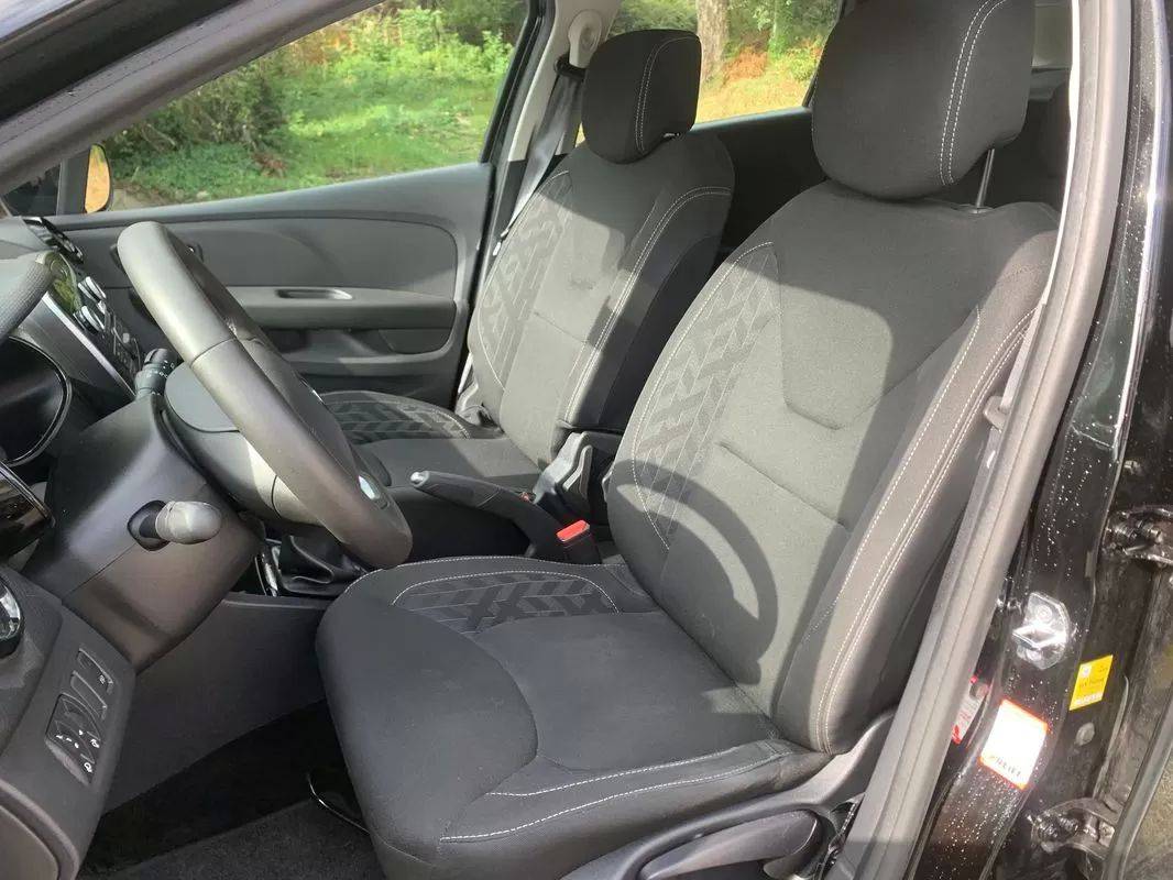 renault-clio-sport-tourer-2019-diesel-1461cc