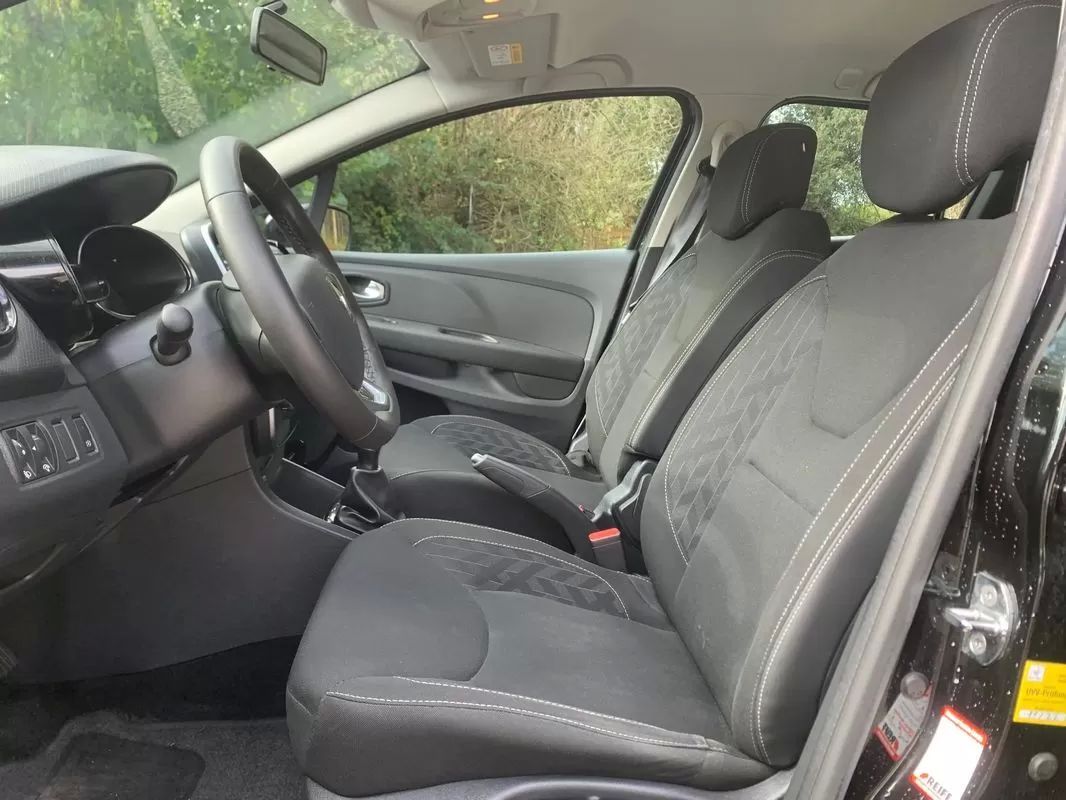 renault-clio-sport-tourer-2019-diesel-1461cc