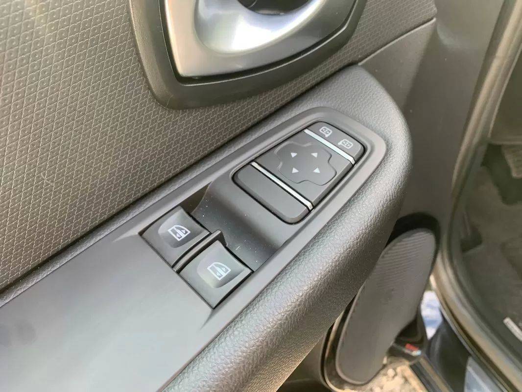 renault-clio-sport-tourer-2019-diesel-1461cc