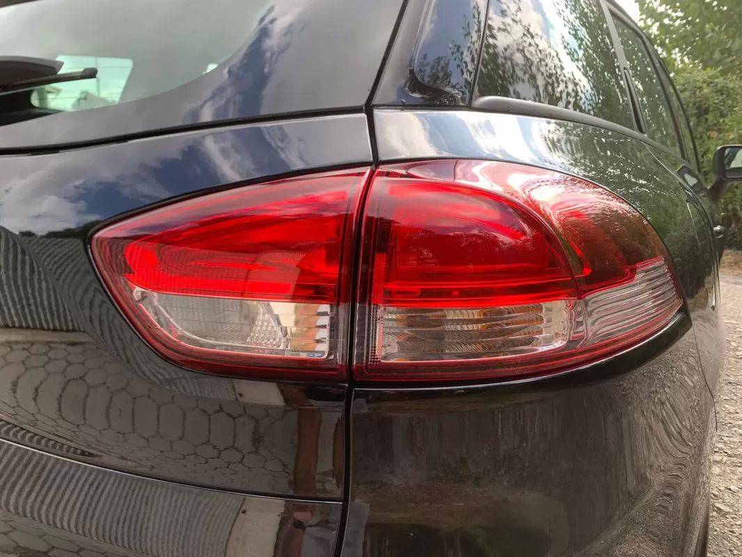 renault-clio-sport-tourer-2019-diesel-1461cc