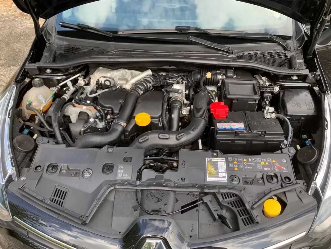 renault-clio-sport-tourer-2019-diesel-1461cc