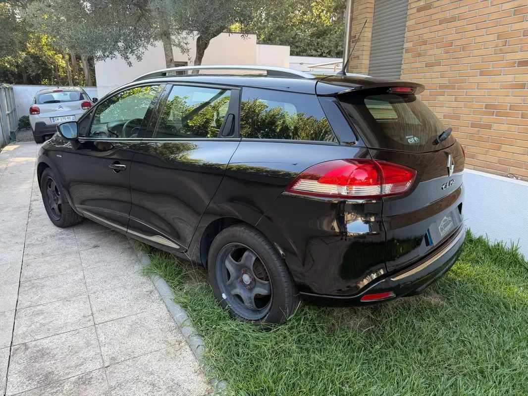 renault-clio-sport-tourer-2019-diesel-1461cc