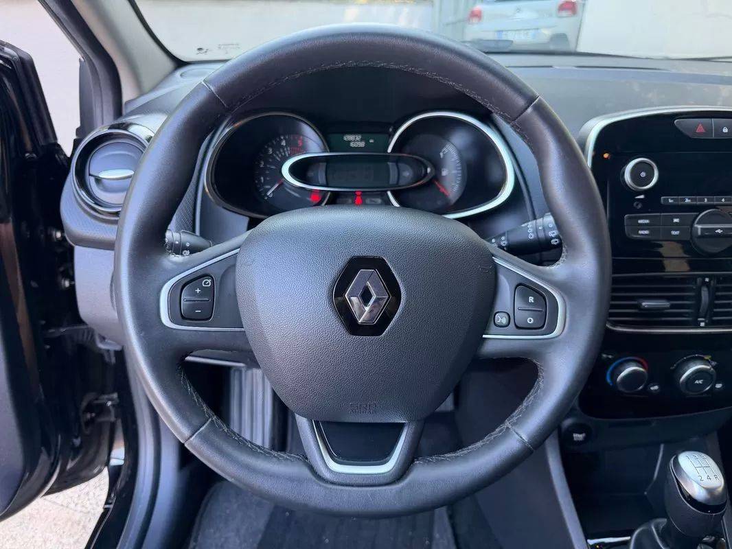 renault-clio-sport-tourer-2019-diesel-1461cc