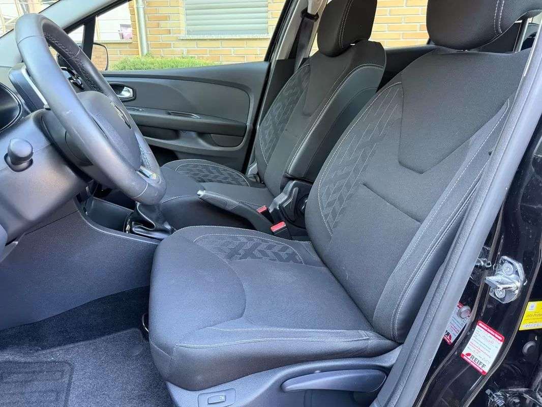 renault-clio-sport-tourer-2019-diesel-1461cc