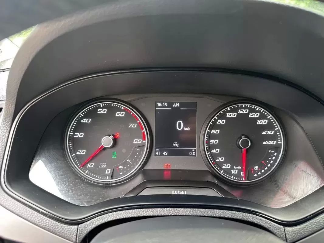 seat-ibiza-2020-gnc-999cc