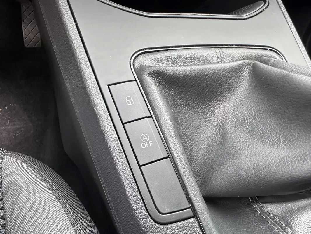 seat-ibiza-2020-gnc-999cc