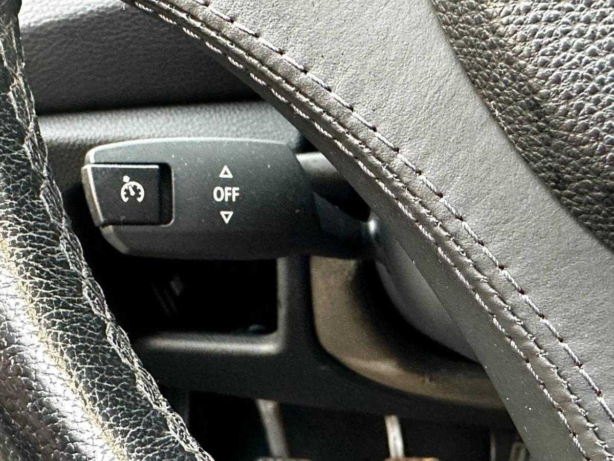 bmw-serie-1-2008-gasolina-1995cc