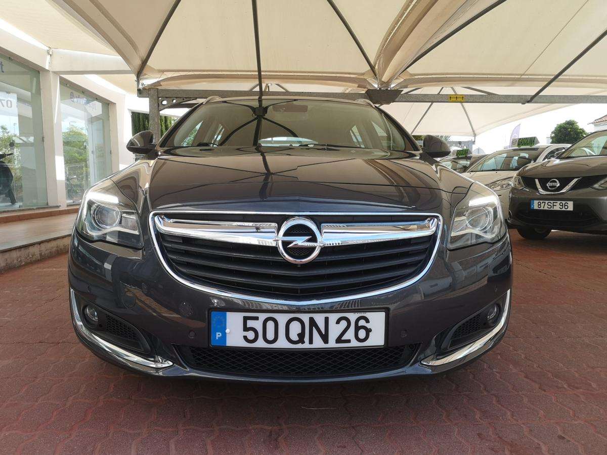 opel-insignia-sports-tourer-2015-diesel-1598cc