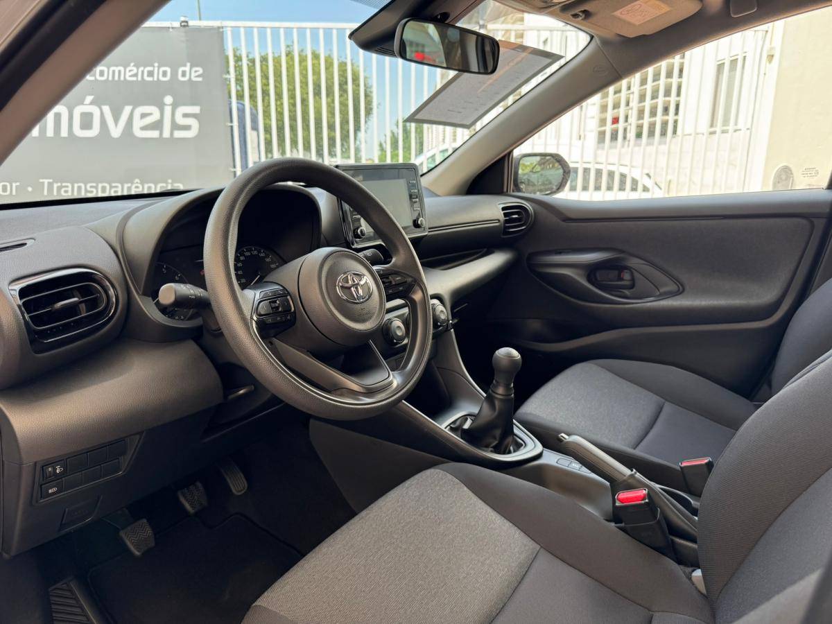 toyota-yaris-2021-gasolina-998cc