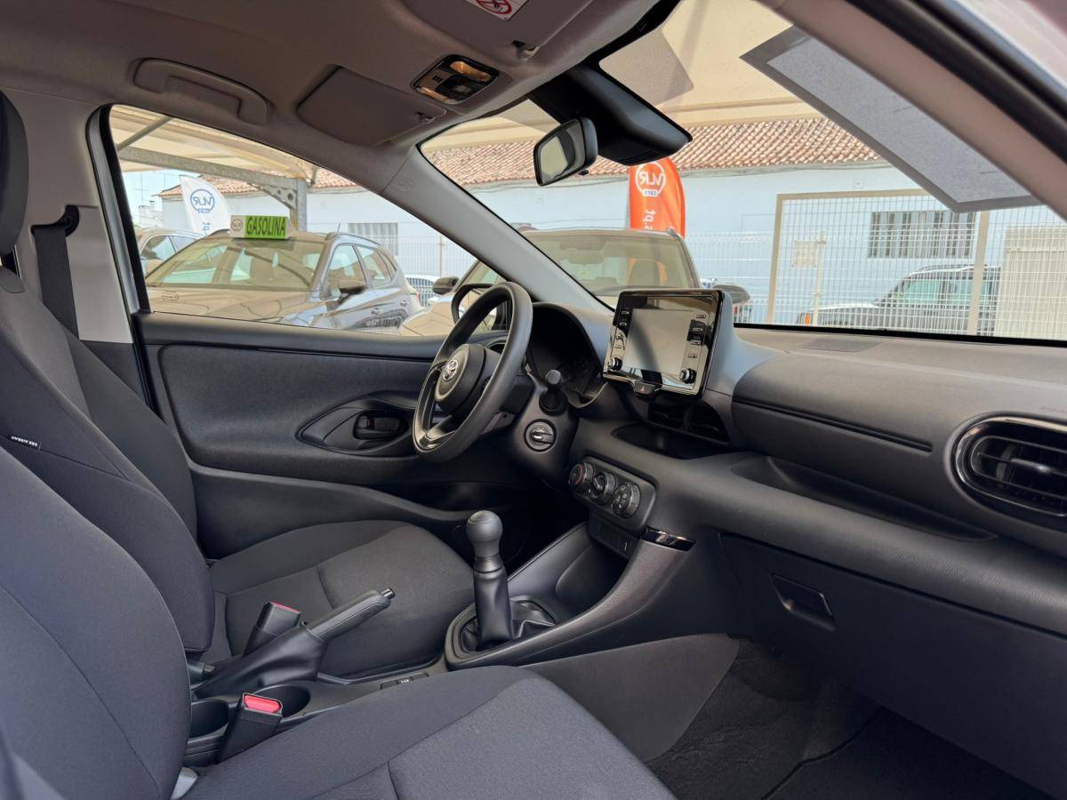 toyota-yaris-2021-gasolina-998cc