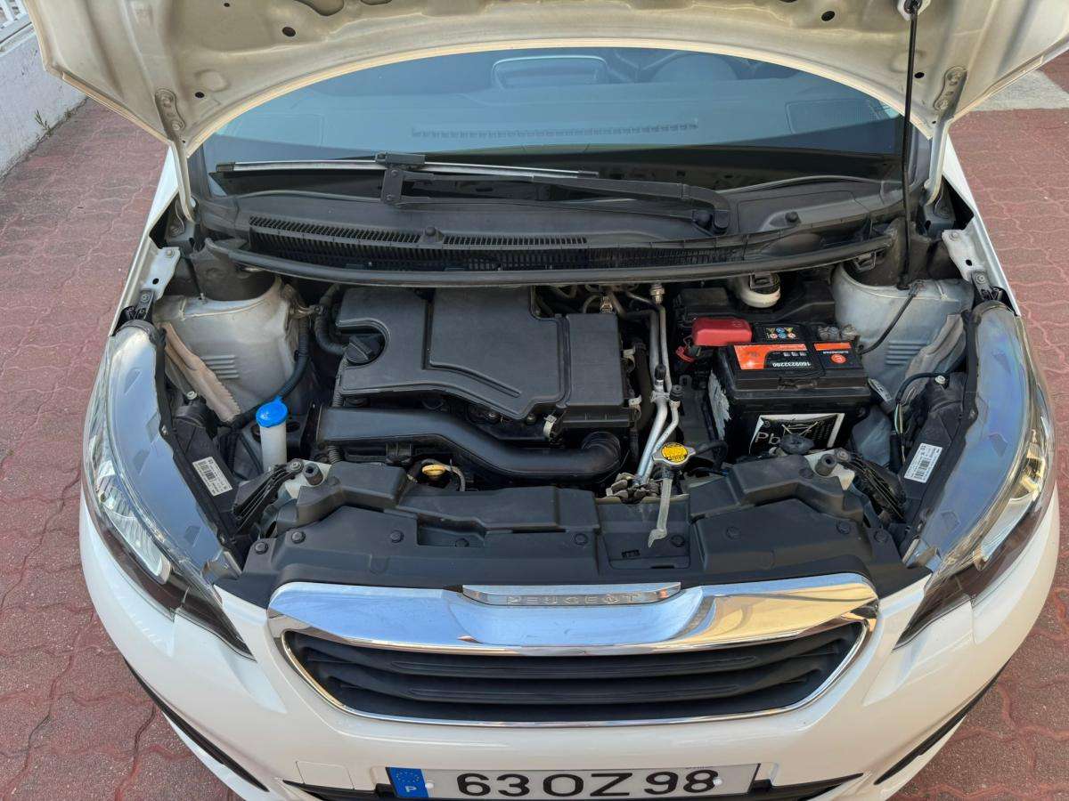 peugeot-108-2014-gasolina-998cc