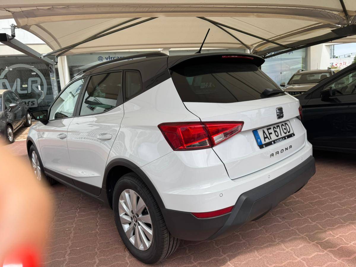 seat-arona-2021-gasolina-999cc