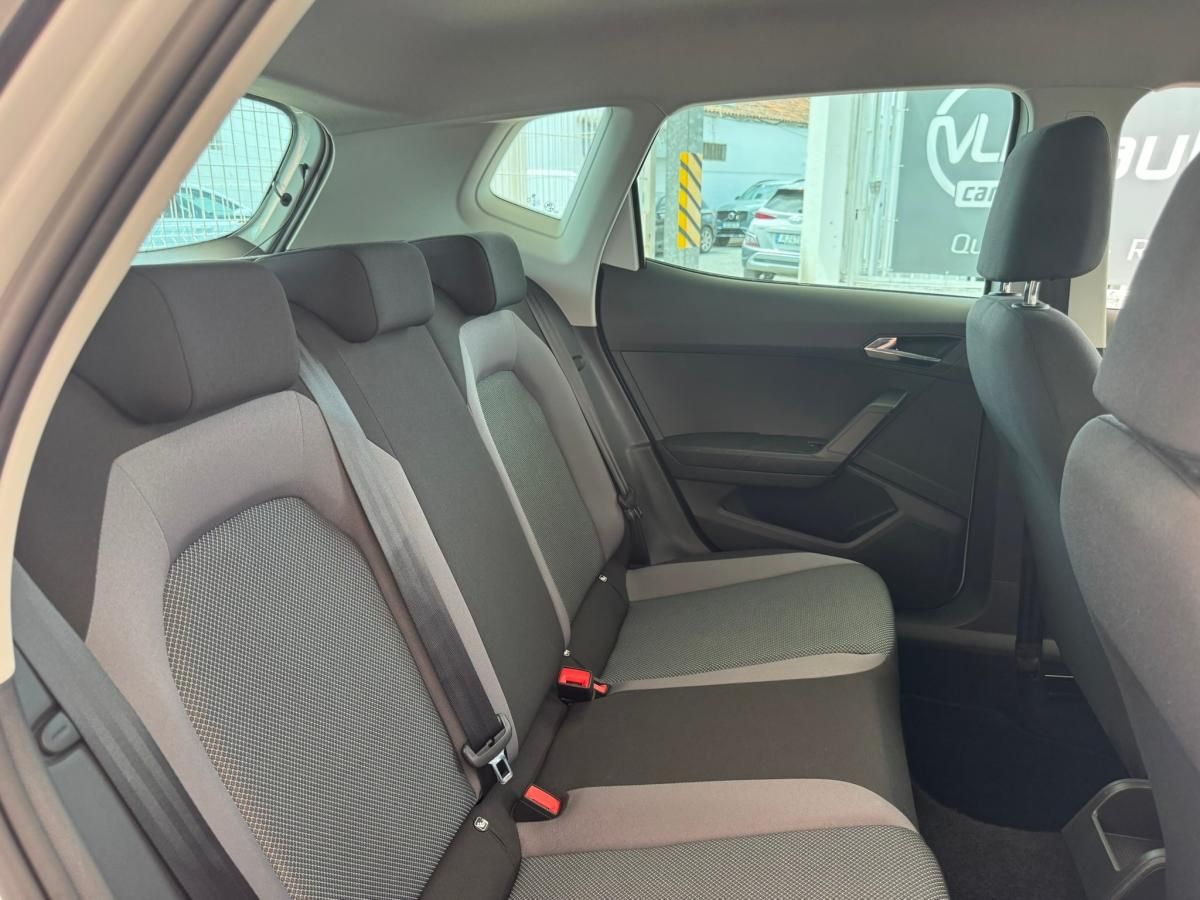 seat-arona-2021-gasolina-999cc