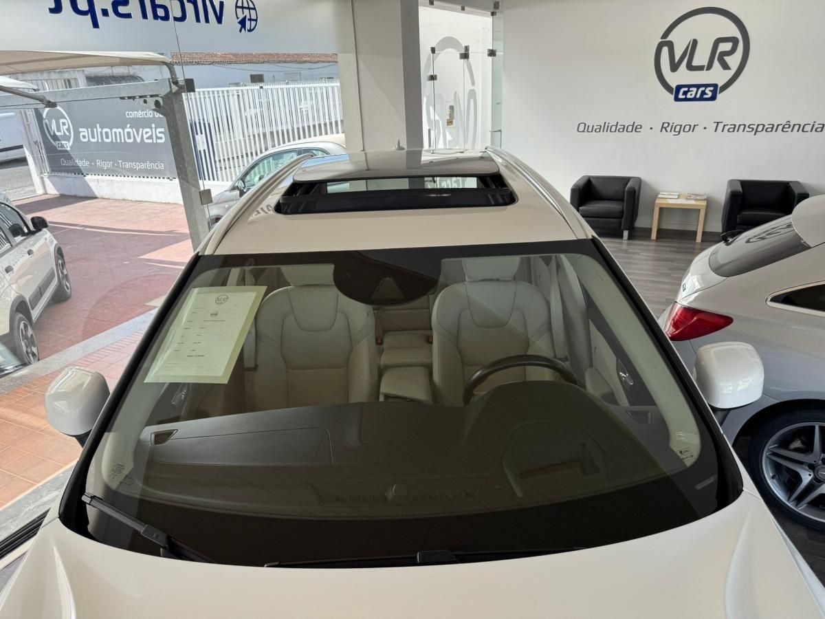 volvo-xc60-2019-gasolina-1969cc