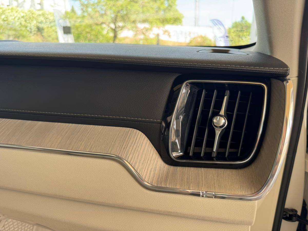 volvo-xc60-2019-gasolina-1969cc