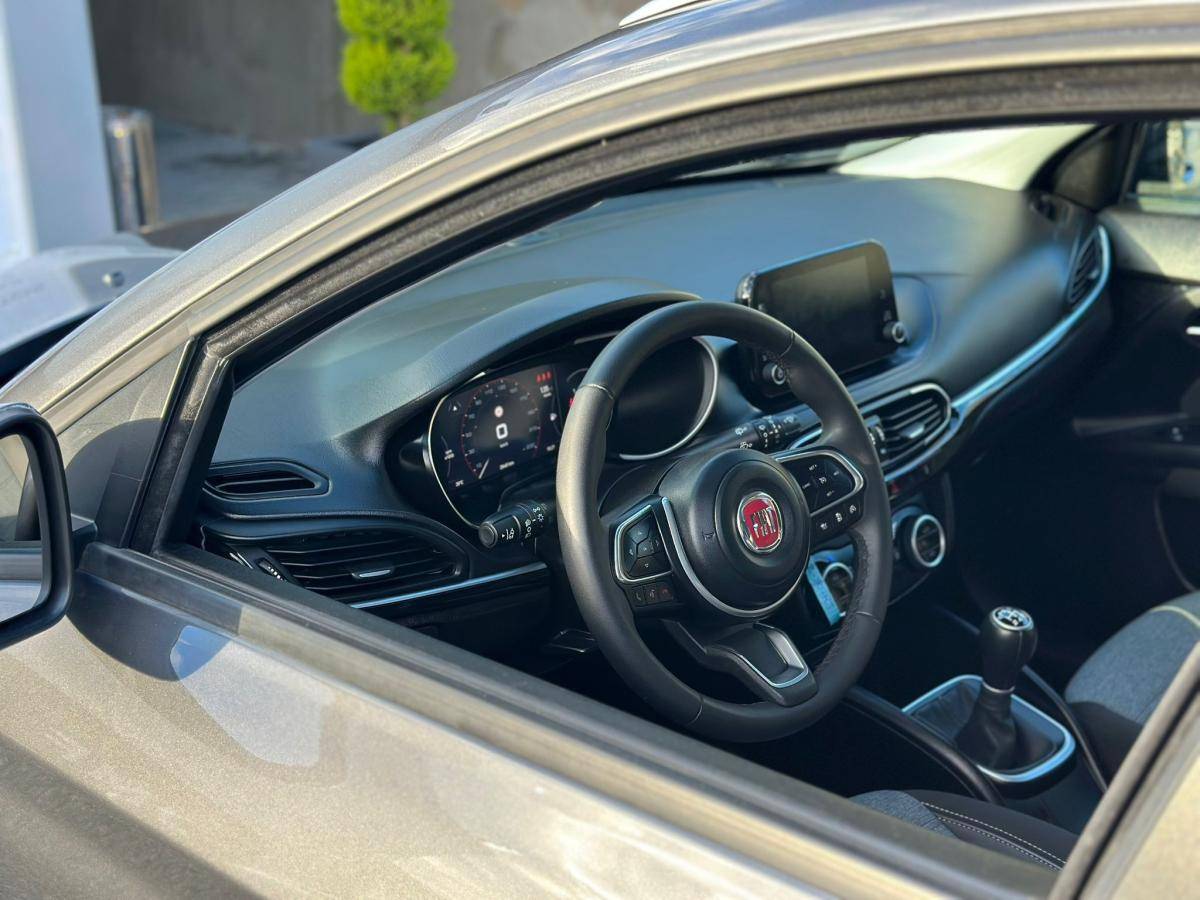 fiat-tipo-station-wagon-2023-gasolina-999cc