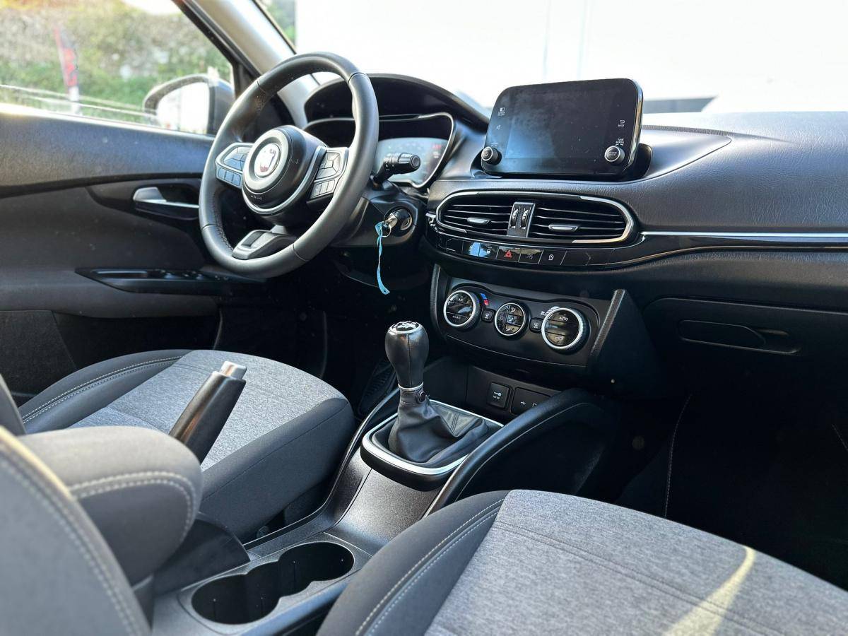 fiat-tipo-station-wagon-2023-gasolina-999cc