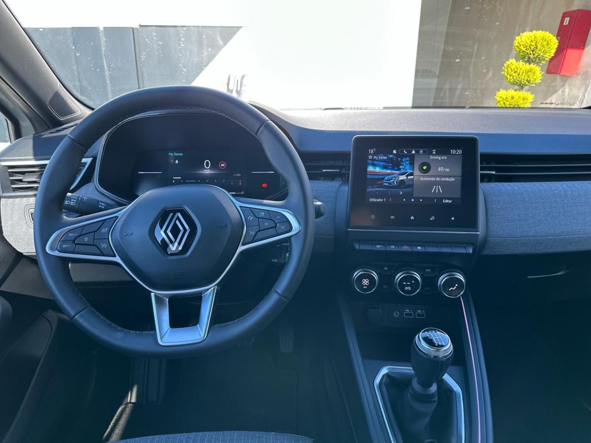renault-clio-2024-gasolina-999cc