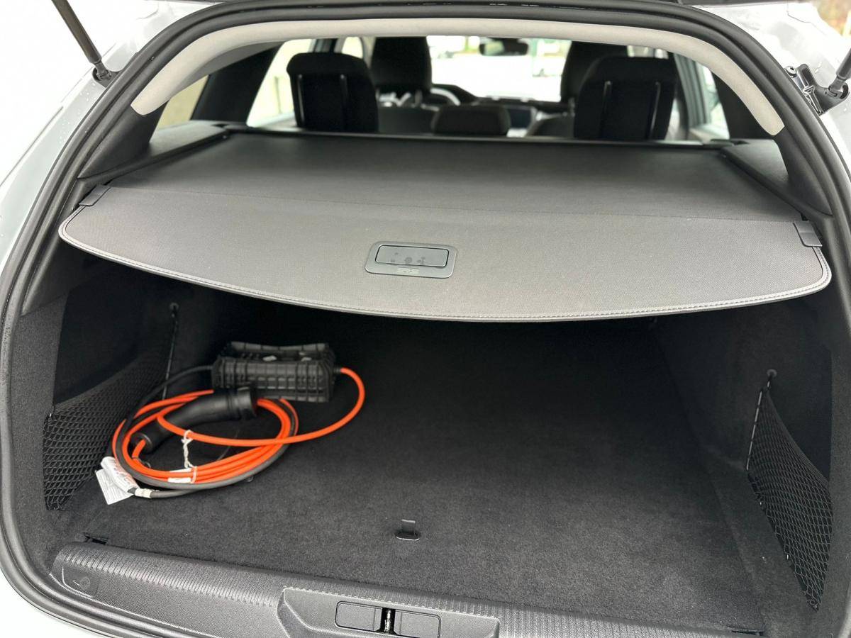 peugeot-308-sw-2024-hibrido-a-gasolina-1598cc