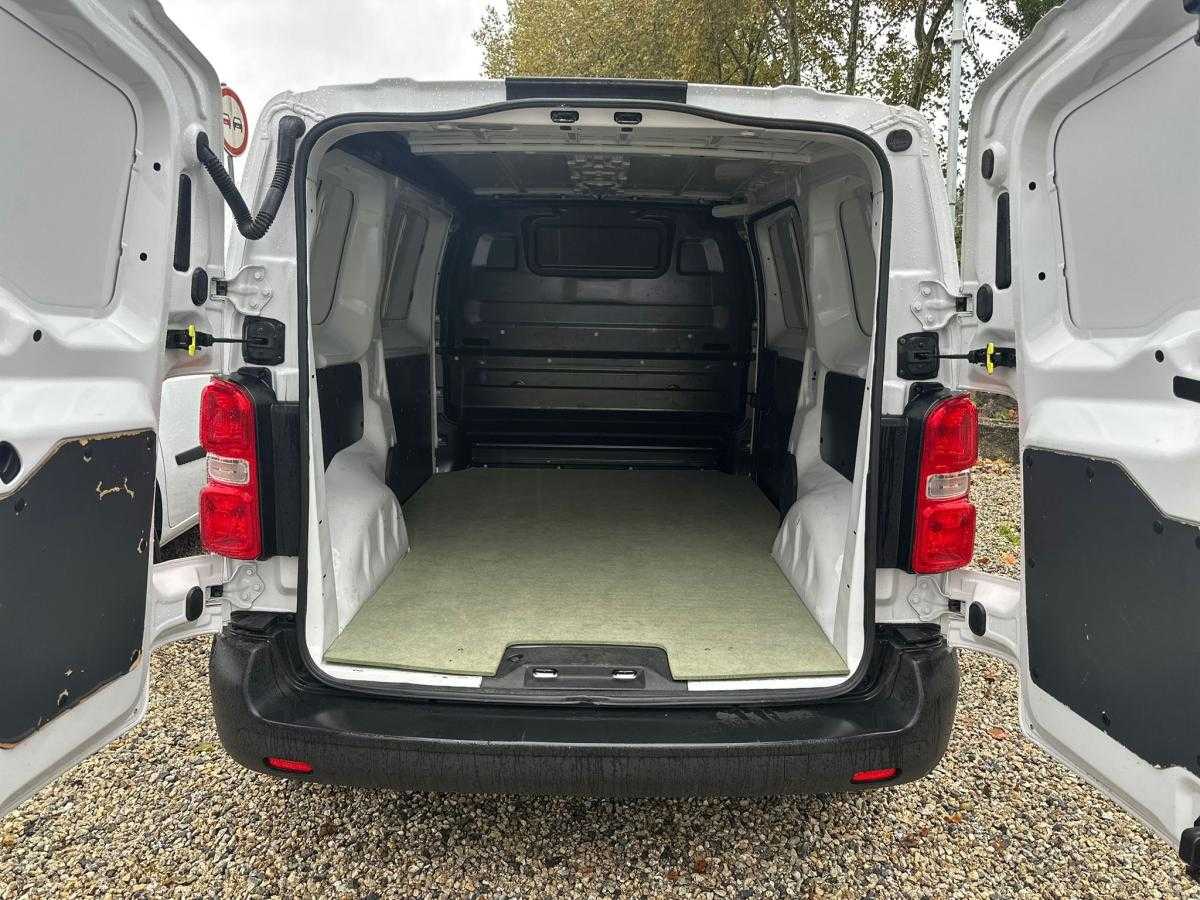 fiat-scudo-2022-diesel-1499cc