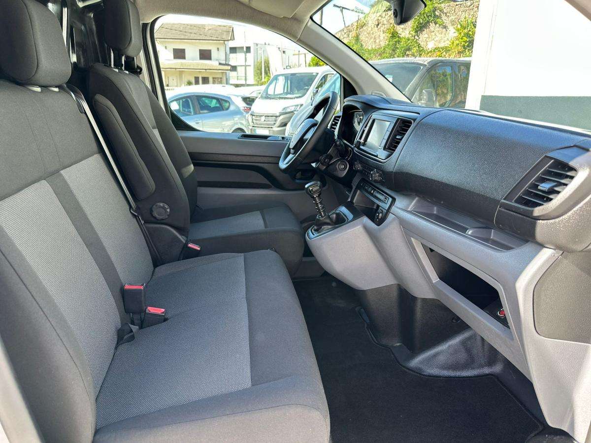 fiat-scudo-2022-diesel-1499cc