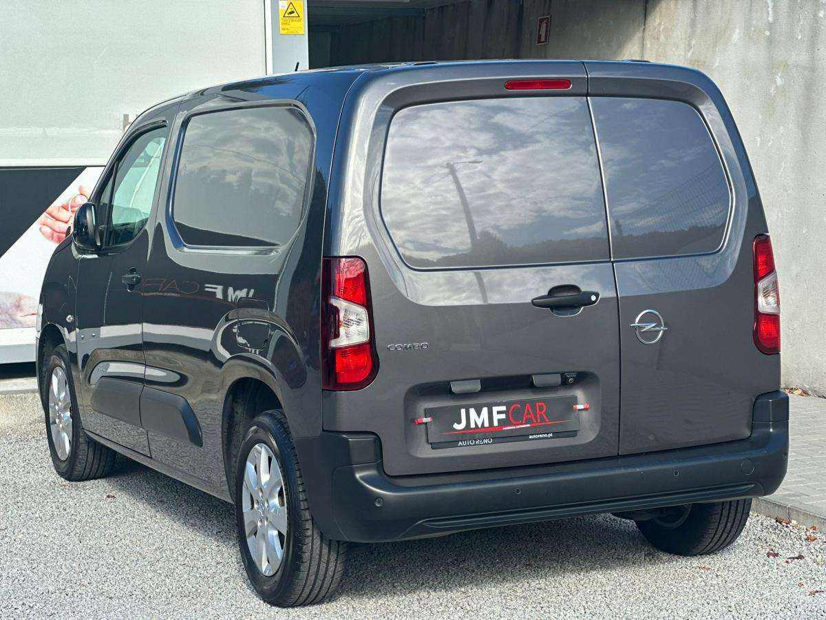 opel-combo-2022-diesel-1499cc