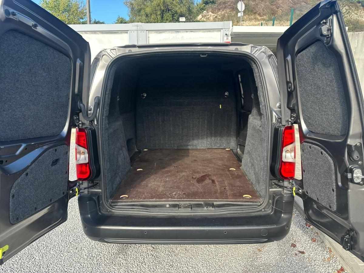 opel-combo-2022-diesel-1499cc