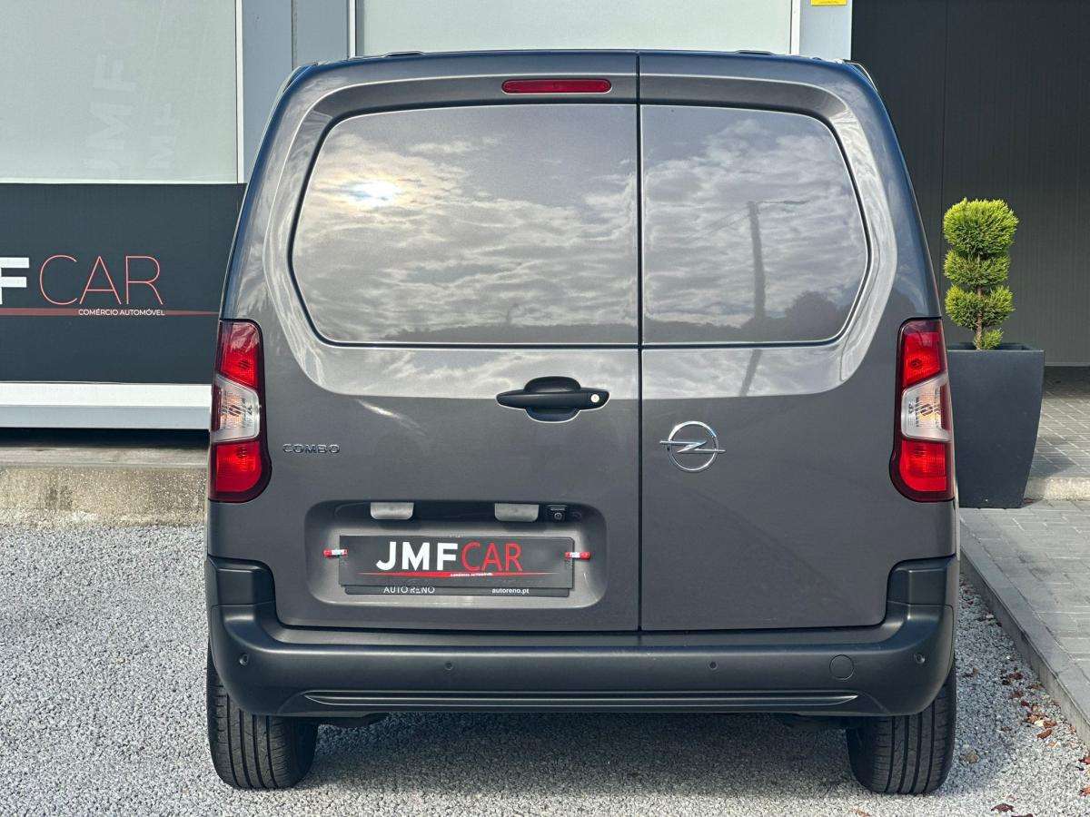 opel-combo-2022-diesel-1499cc