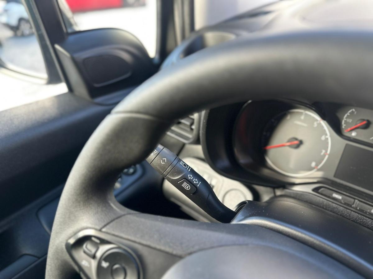 opel-combo-2022-diesel-1499cc