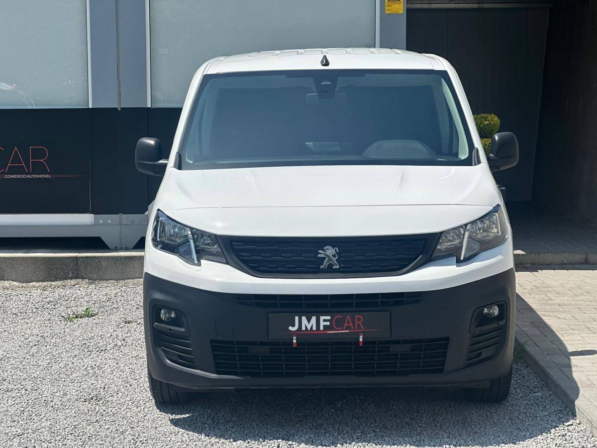 peugeot-partner-2020-diesel-1499cc