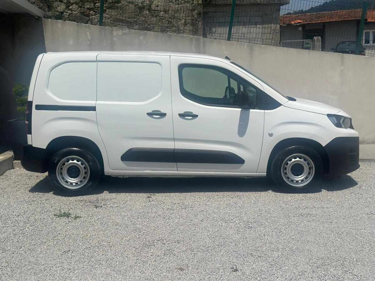 peugeot-partner-2020-diesel-1499cc