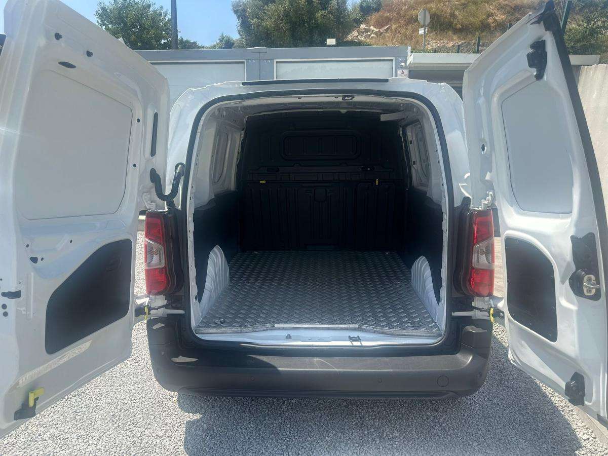 peugeot-partner-2020-diesel-1499cc