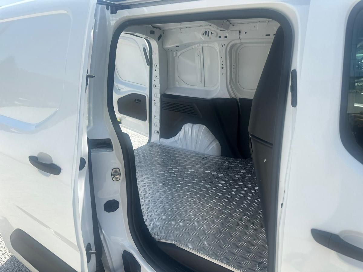 peugeot-partner-2020-diesel-1499cc