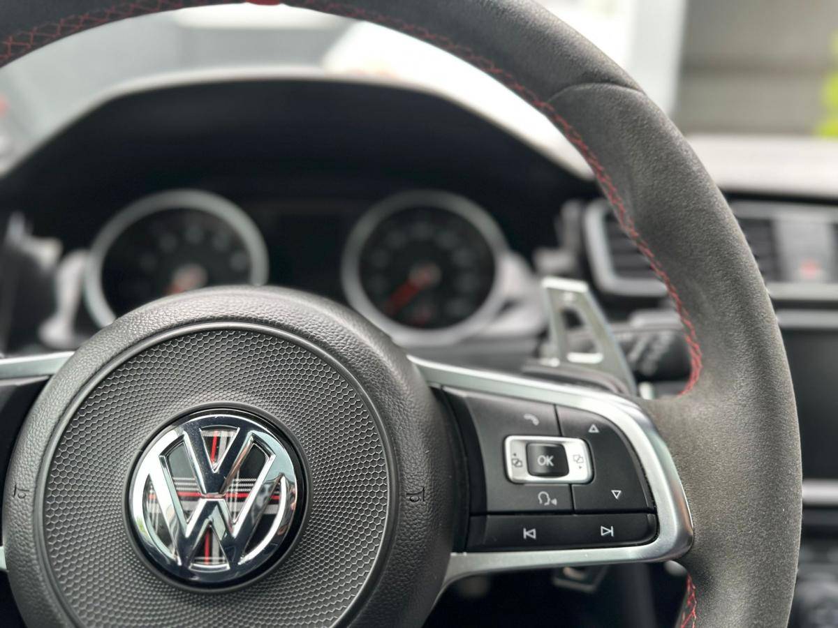 volkswagen-golf-2016-gasolina-1984cc