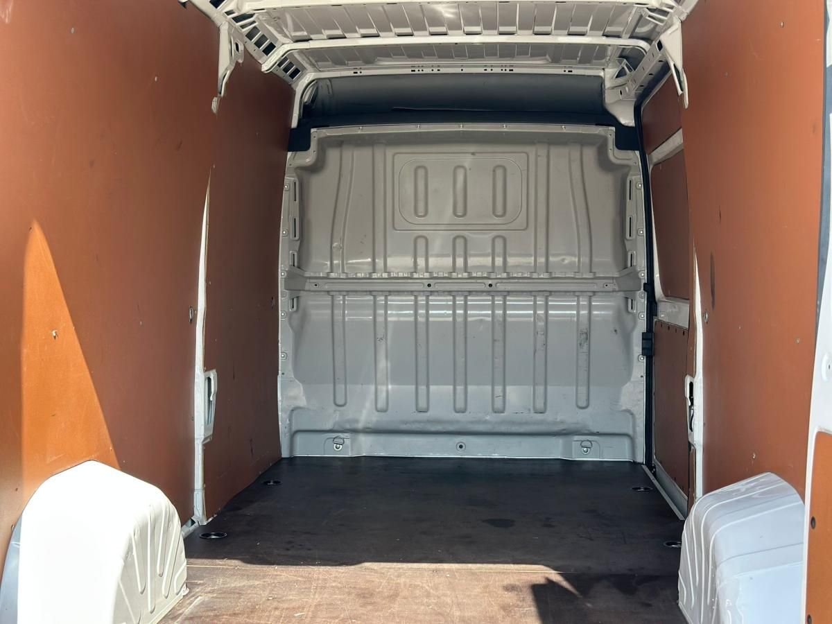 citroen-jumper-2019-diesel-1997cc