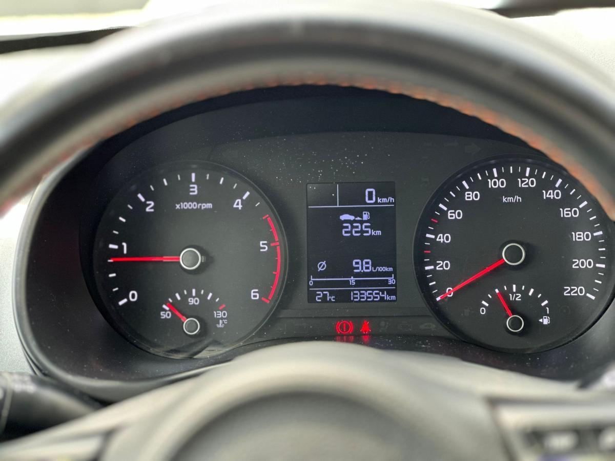 kia-stonic-2018-diesel-1582cc