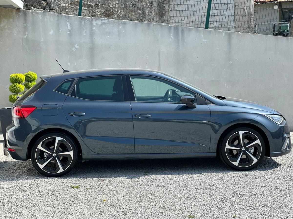 seat-ibiza-2023-gasolina-999cc