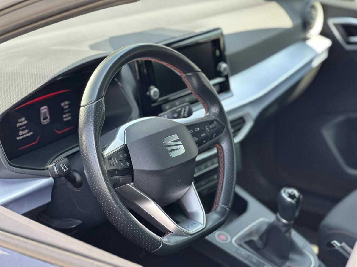 seat-ibiza-2023-gasolina-999cc