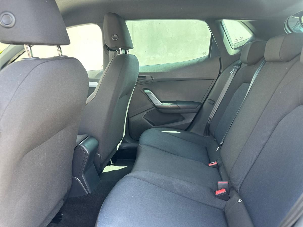 seat-ibiza-2023-gasolina-999cc
