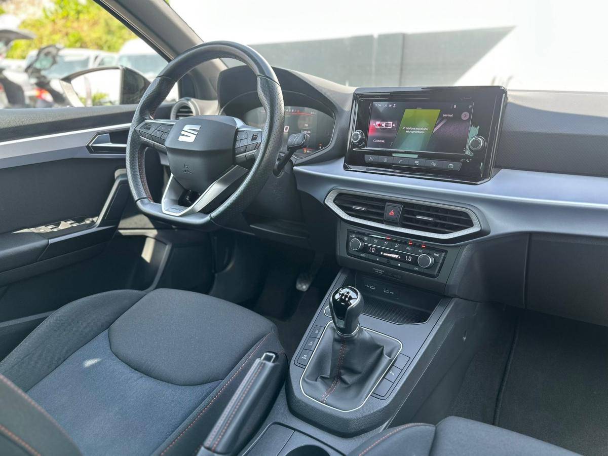 seat-ibiza-2023-gasolina-999cc