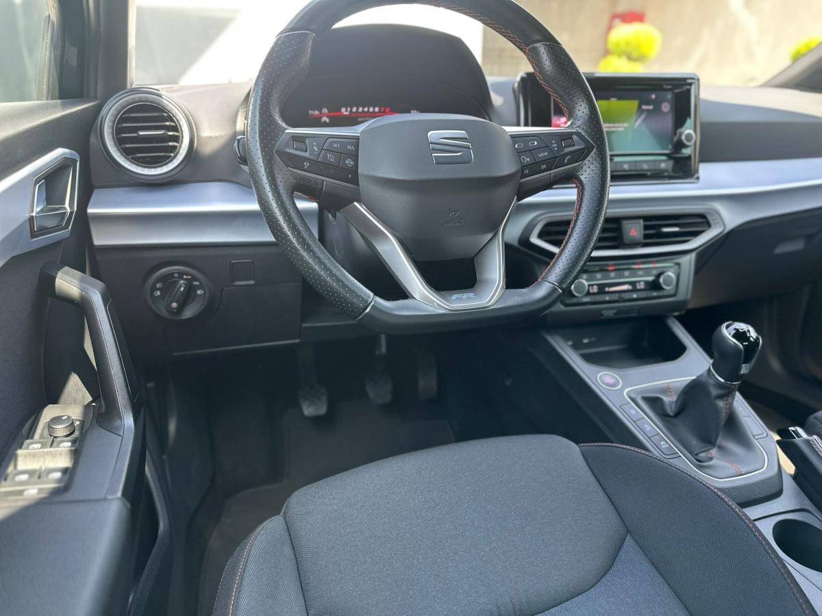 seat-ibiza-2023-gasolina-999cc