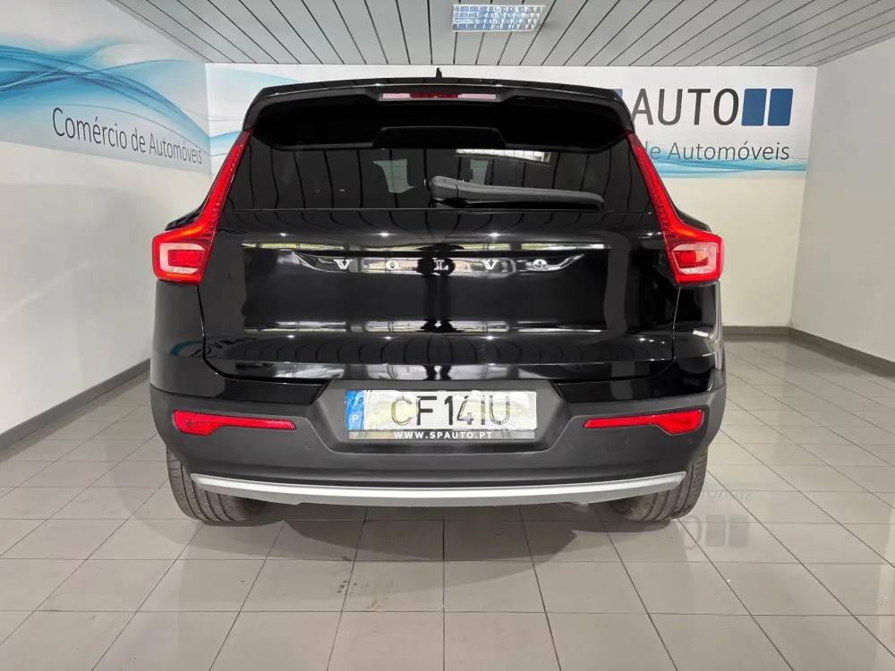 volvo-xc40-2021-hibrido-a-gasolina-1477cc