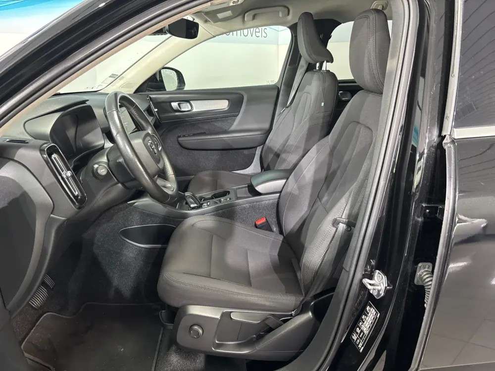 volvo-xc40-2021-hibrido-a-gasolina-1477cc