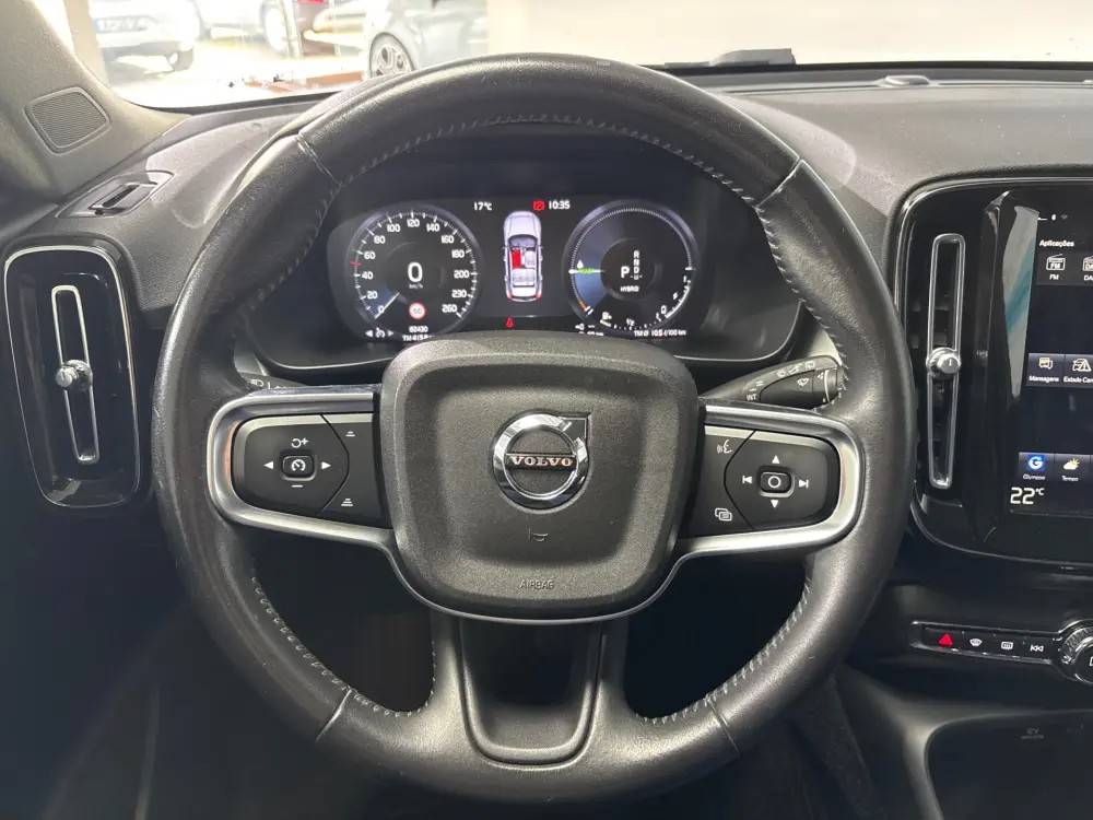 volvo-xc40-2021-hibrido-a-gasolina-1477cc