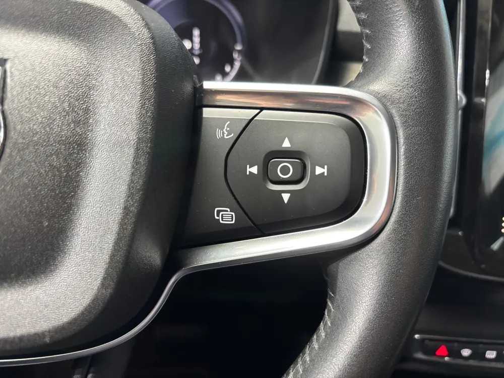volvo-xc40-2021-hibrido-a-gasolina-1477cc