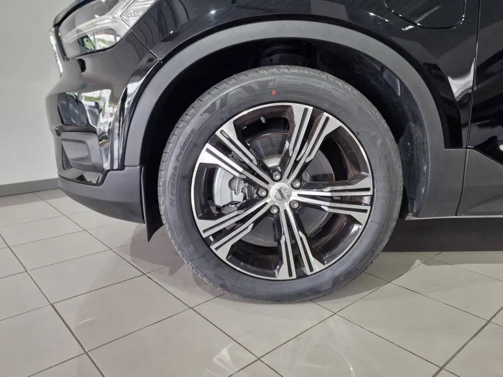 volvo-xc40-2021-hibrido-a-gasolina-1477cc