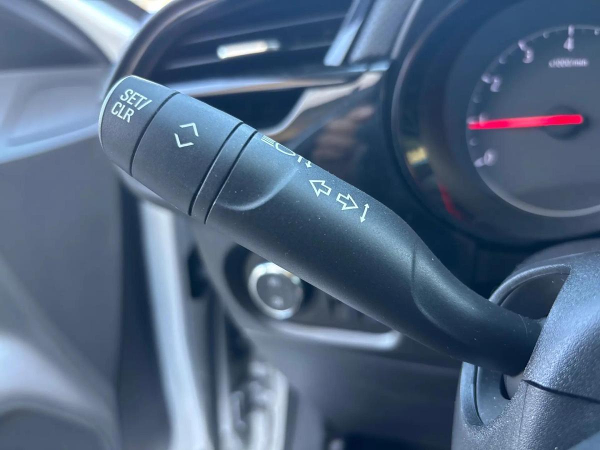 opel-corsa-2024-gasolina-1199cc