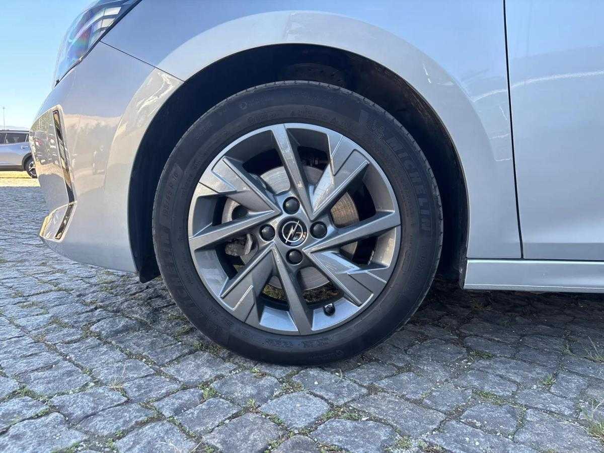 opel-corsa-2024-gasolina-1199cc