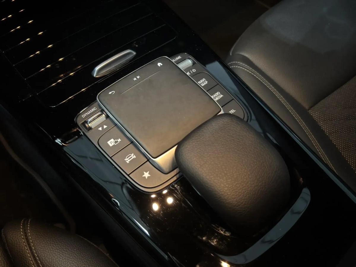 mercedes-benz-classe-a-a-250-e-2021-hibrido-a-gasolina-1332cc